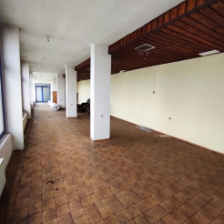 Lokal użytkowy pod własną adaptację 110m2